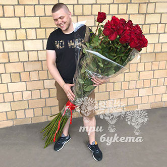 25 гигантских роз на 180 см