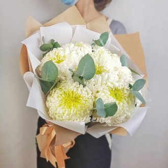Букет из 7 цветков хризантемы