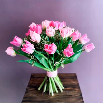 Букет из 21 розового тюльпана